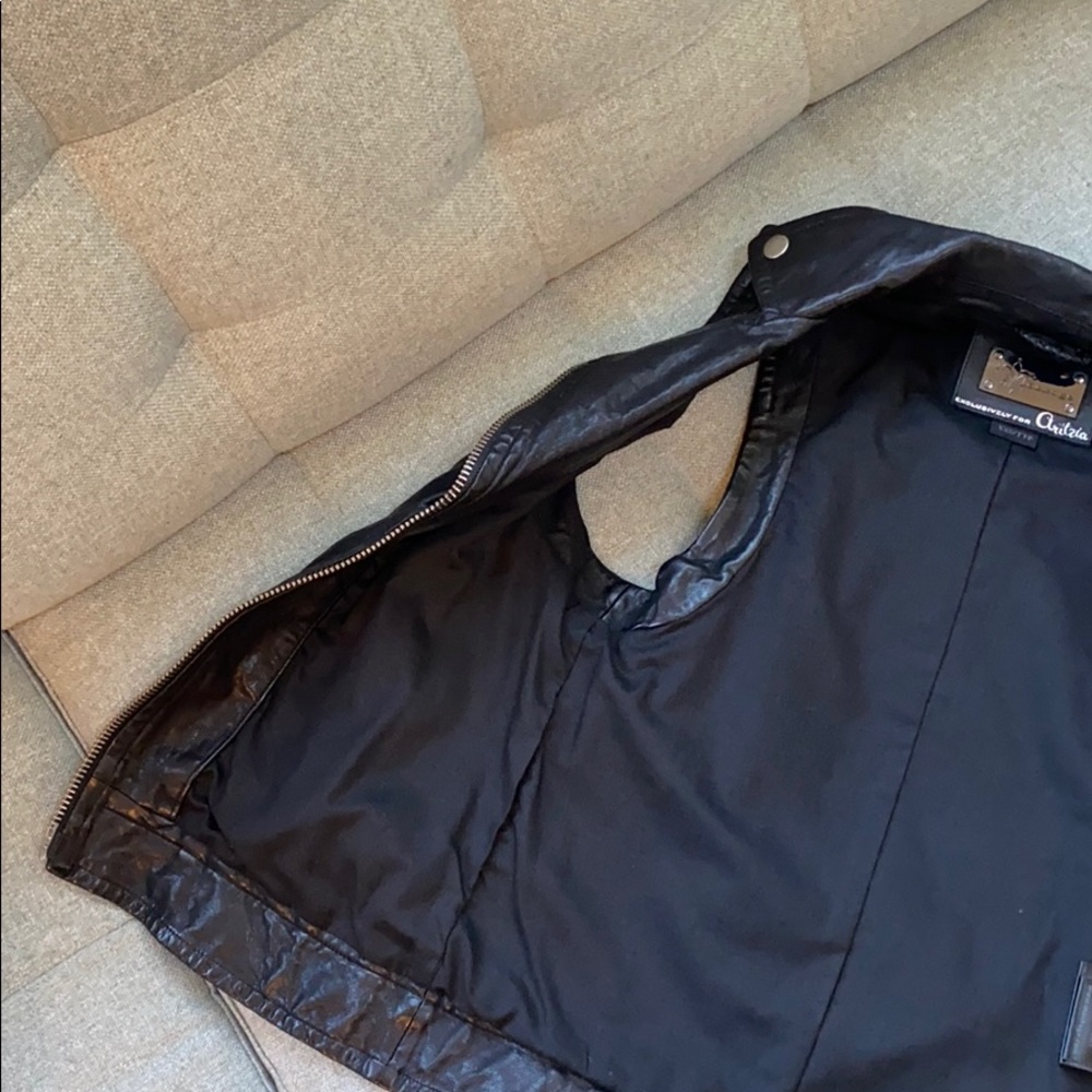 Mackage Aritzia XXS Leather Vest - Picture 4 of 6